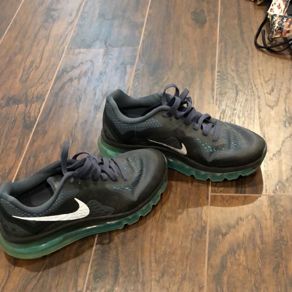 Nike shoes